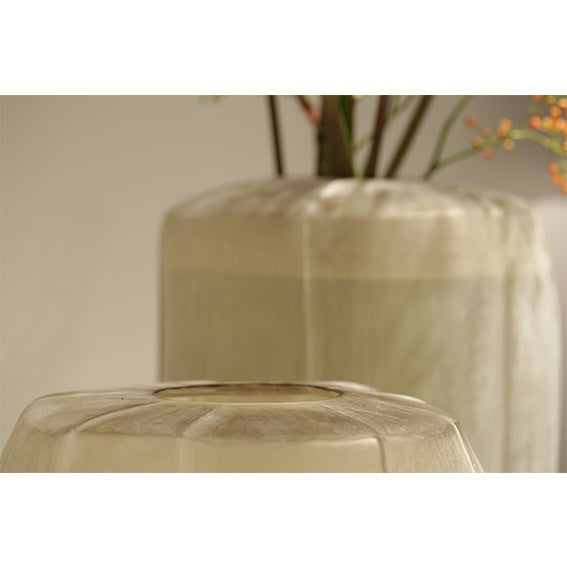 GUAXS Tamatav Round Vase in Smoke Grey