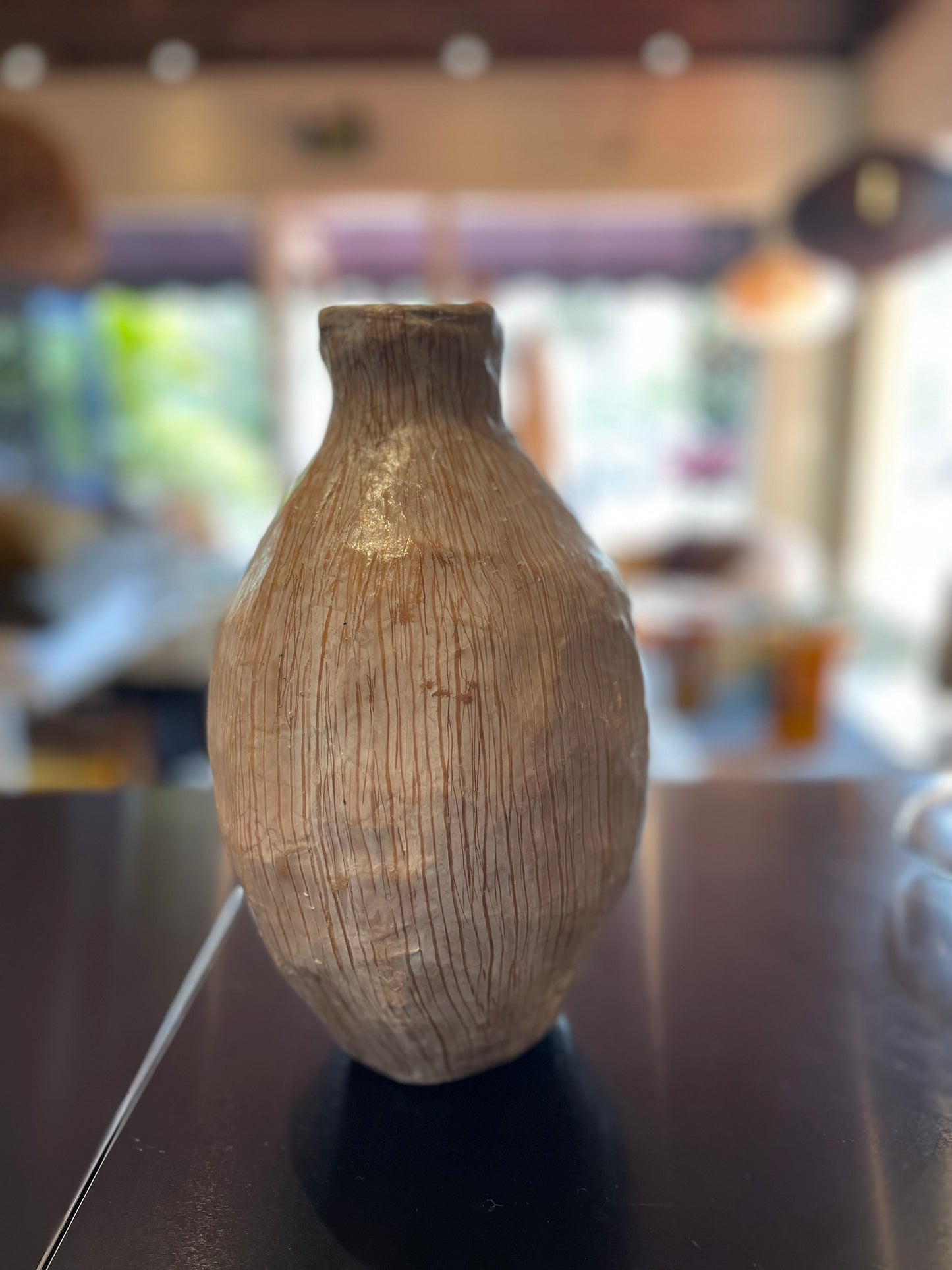 Jarrón de papel maché - Beige
