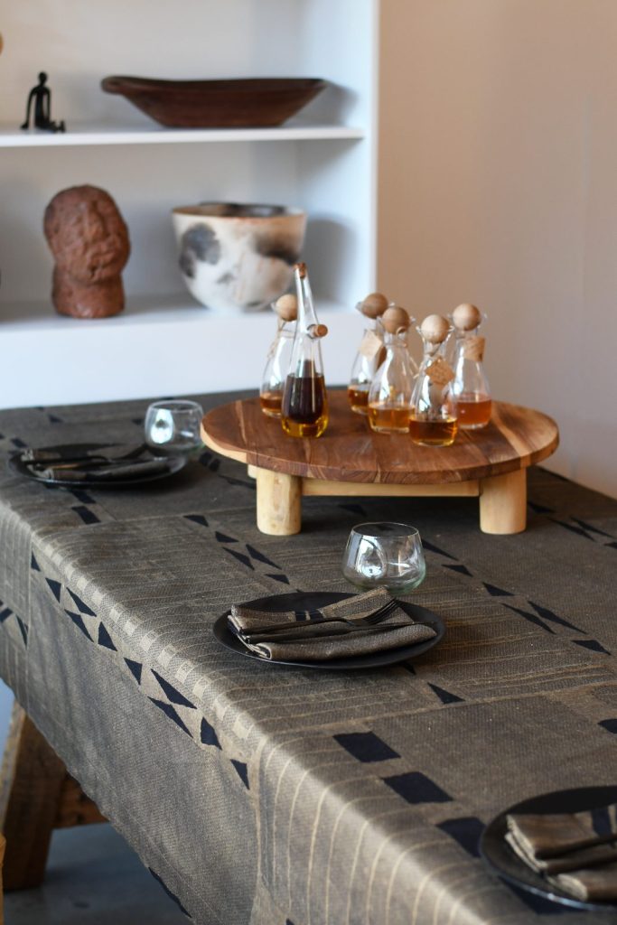 African Jacquard Metallic Bogolan Tablecloth - Gold & Black