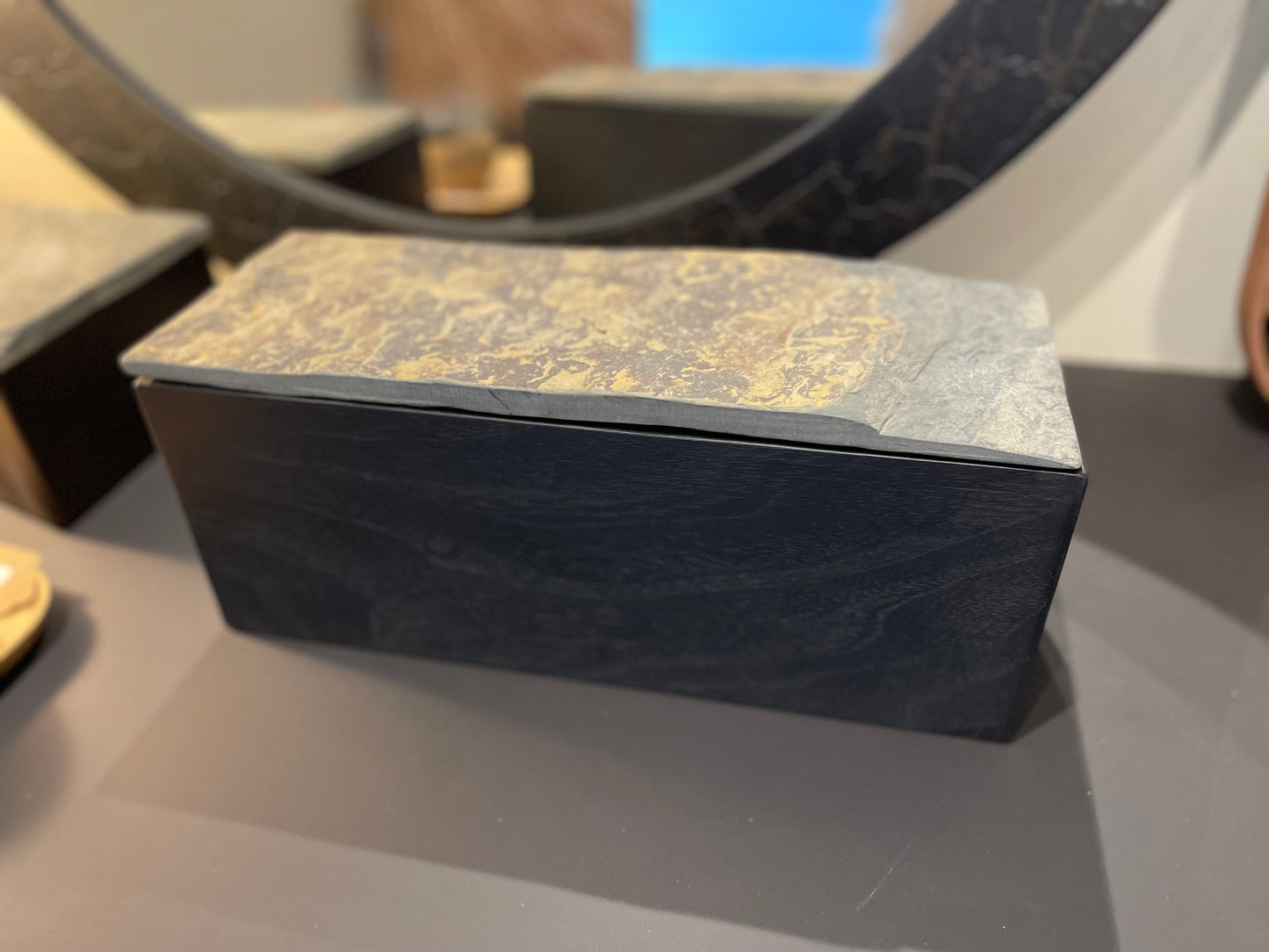 San Box B Stone - Black