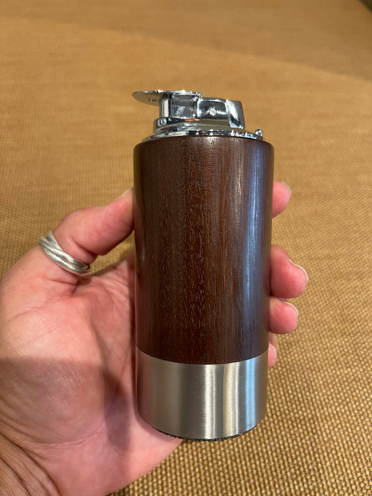 Vintage Ronson Varaflame Norseman - Like New!