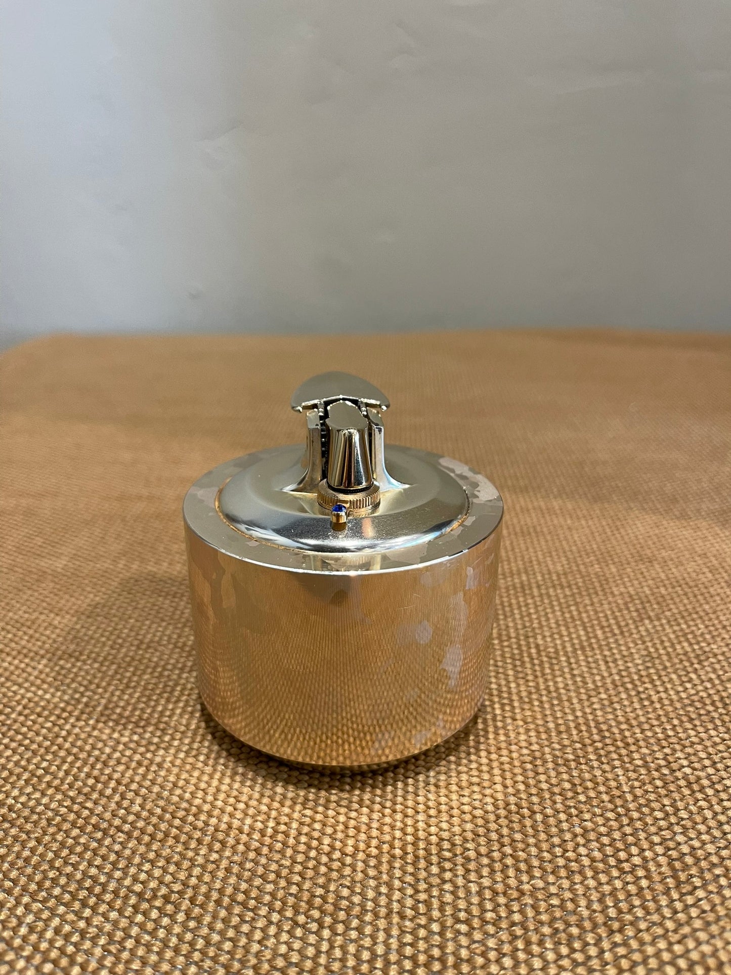 Vintage Ronson Varaflame “Luralite” Table Lighter - Gold