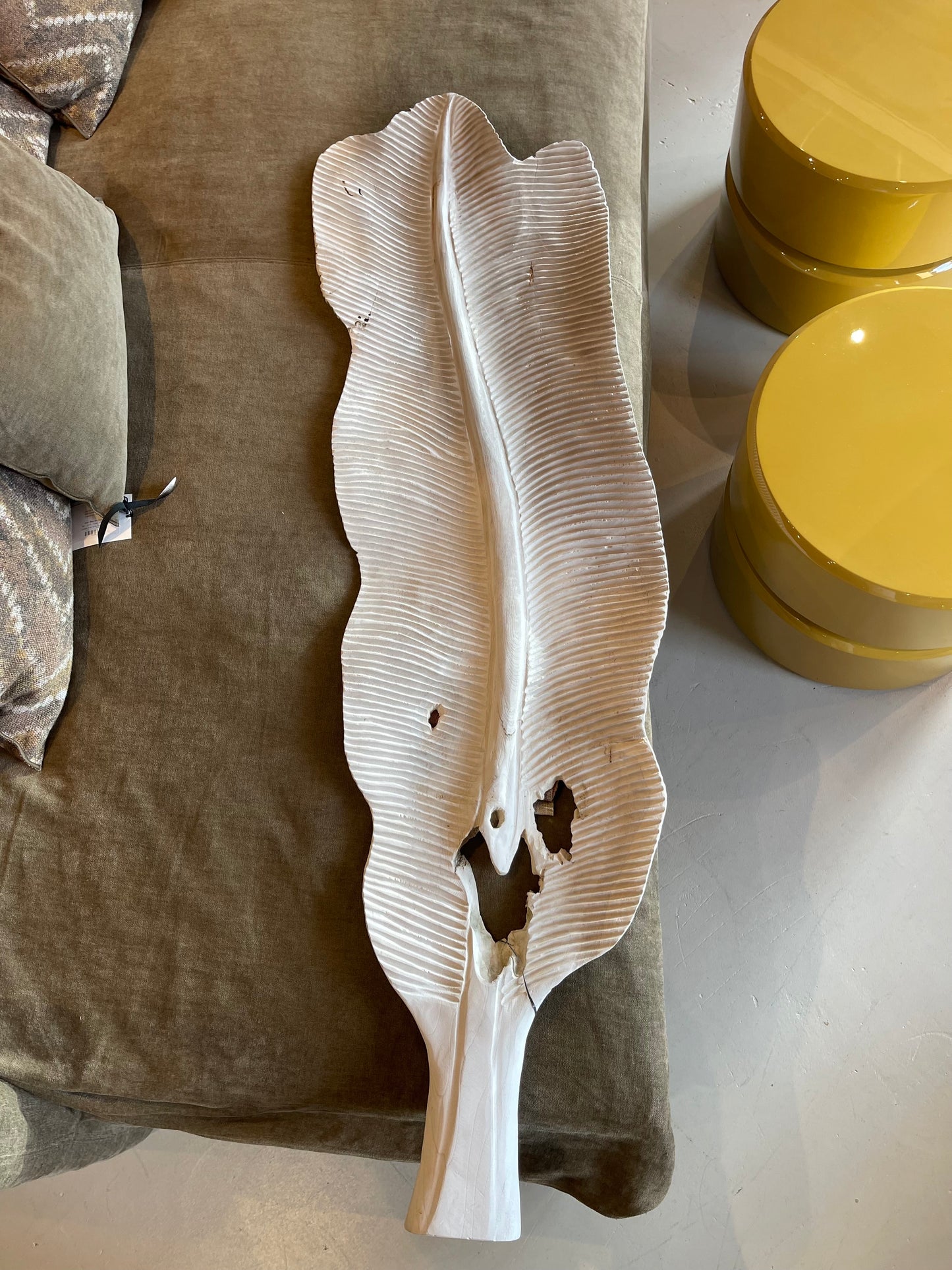 Bleached White Carved Leaf Tray