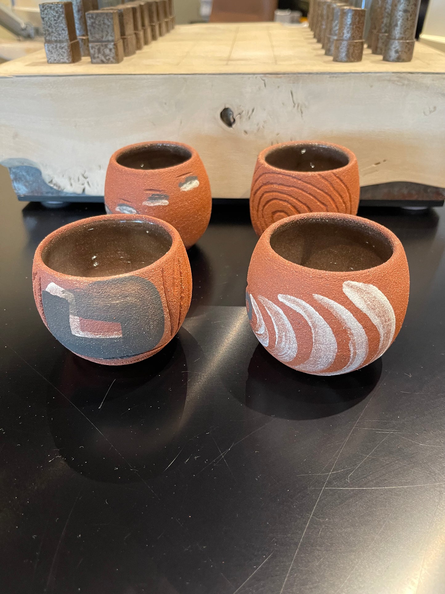 Duo Luto Carved Painted Cup - Set of 4