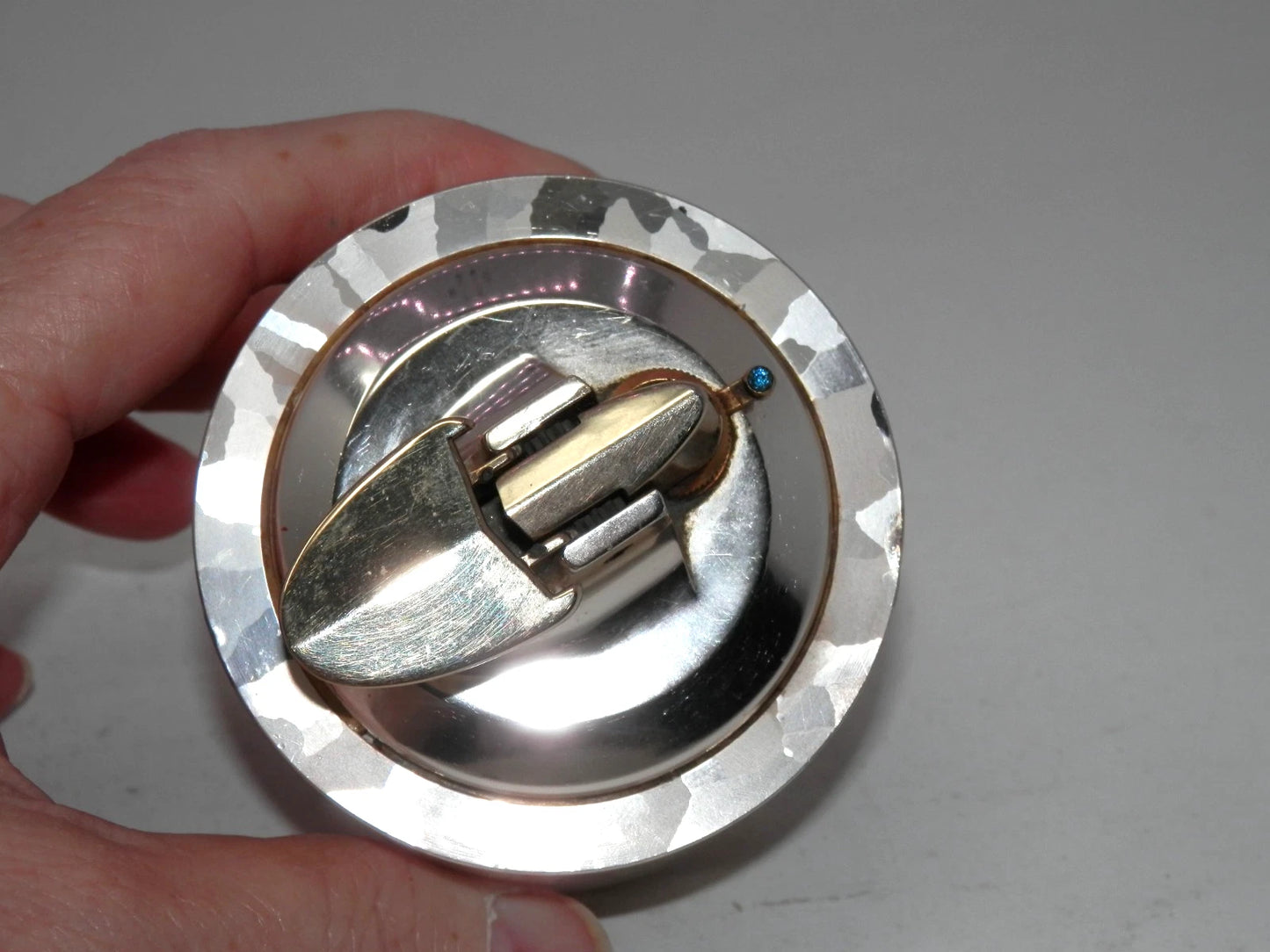Vintage Ronson Varaflame “Luralite” Table Lighter - Silver